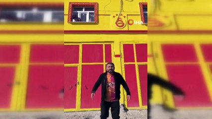 Fanatik Galatasaray taraftarından Mauro Icardi'ye şarkılı destek!