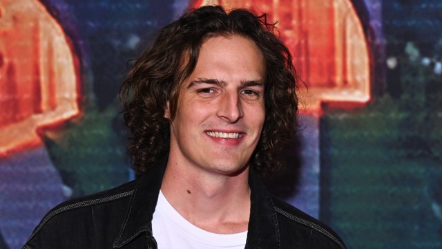 GALA VIDEO - Paul de Saint Sernin “racaille” ou “enfant de chœur” : il évoque son enfance “le cul entre deux chaises”