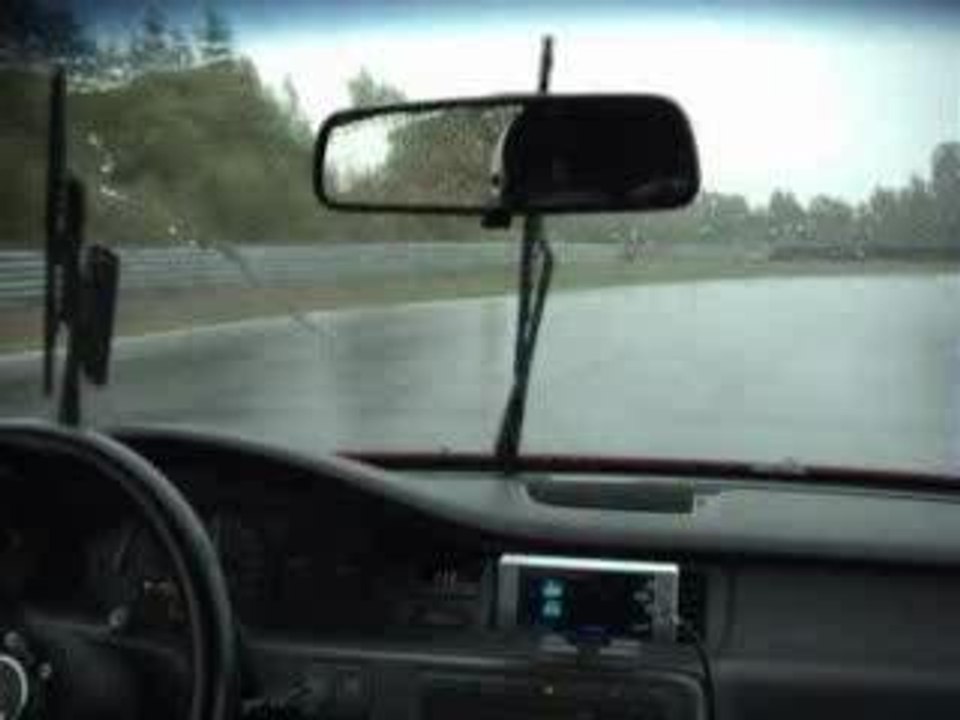 Jacky casse sa voiture!!