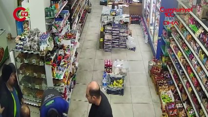 Portakal yerken ölüyordu... Market sahibi, Heimlich manevrası ile müşterisini kurtardı