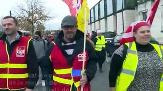 Cognac: plusieurs centaines de salariés manifestent pour défendre la filière