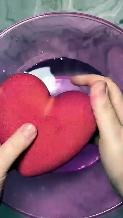 asmr heart red chalk crush