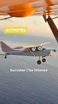 Tu veux vivre une expérience de dingue ? 🚁 🔥 Direction ULM Aventure pour un vol au-dessus des paysages époustouflants de la Réunion ! 🌄 Survole des plages paradisiaques, des forêts tropicales et même des volcans actifs ! 🌋 🌿 Que tu sois un amateu