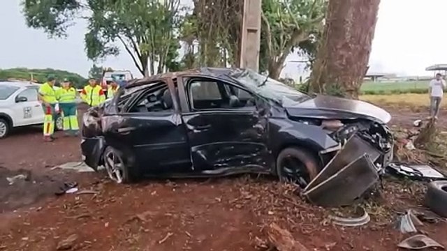 Nasceu de novo! Homem sofre ferimentos moderados após capotamento na BR-277, em Cascavel