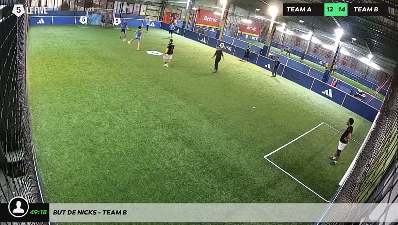 But de Nicks - Team B
