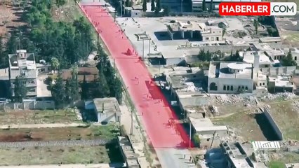 Türkiye sınırında kritik gelişme: Muhalifler, ikinci büyük kenti ele geçirmek üzere