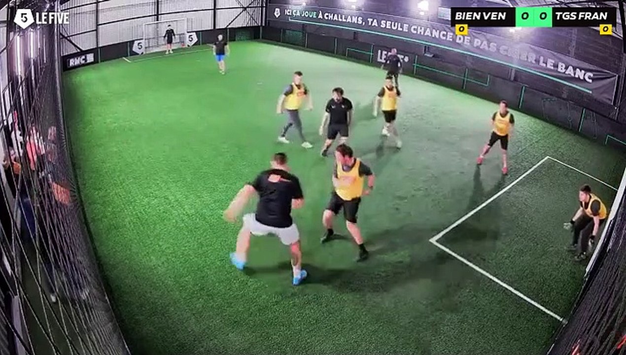 BIEN VENDRE ENSEMBLE - TGS FRANCE CHALLANS 28/11 à 19:33 - Football Terrain 1 (LeFive Challans)