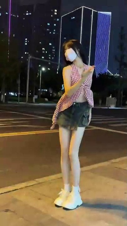 我用一生等你你不来我不老.#你不来我不老 #你不来我不老摇子挑战