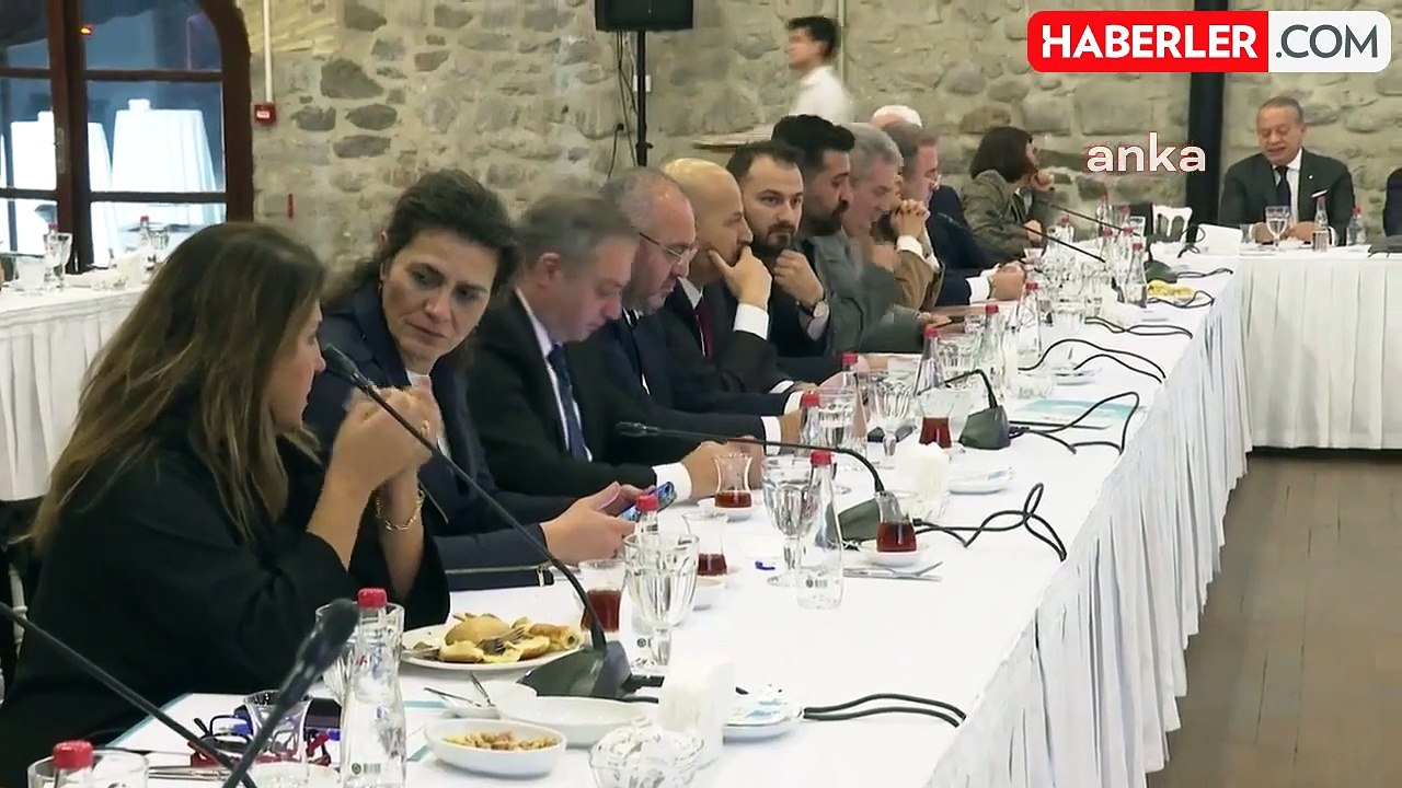 İzmir Büyükşehir Belediye Başkanı Cemil Tugay: "Basmane Çukuru İçin Nitelikli Bir Proje Hazırlandı"