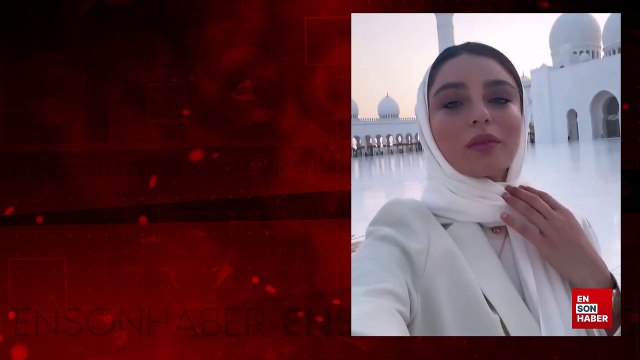 Ayça Ayşin Turan başını örttü