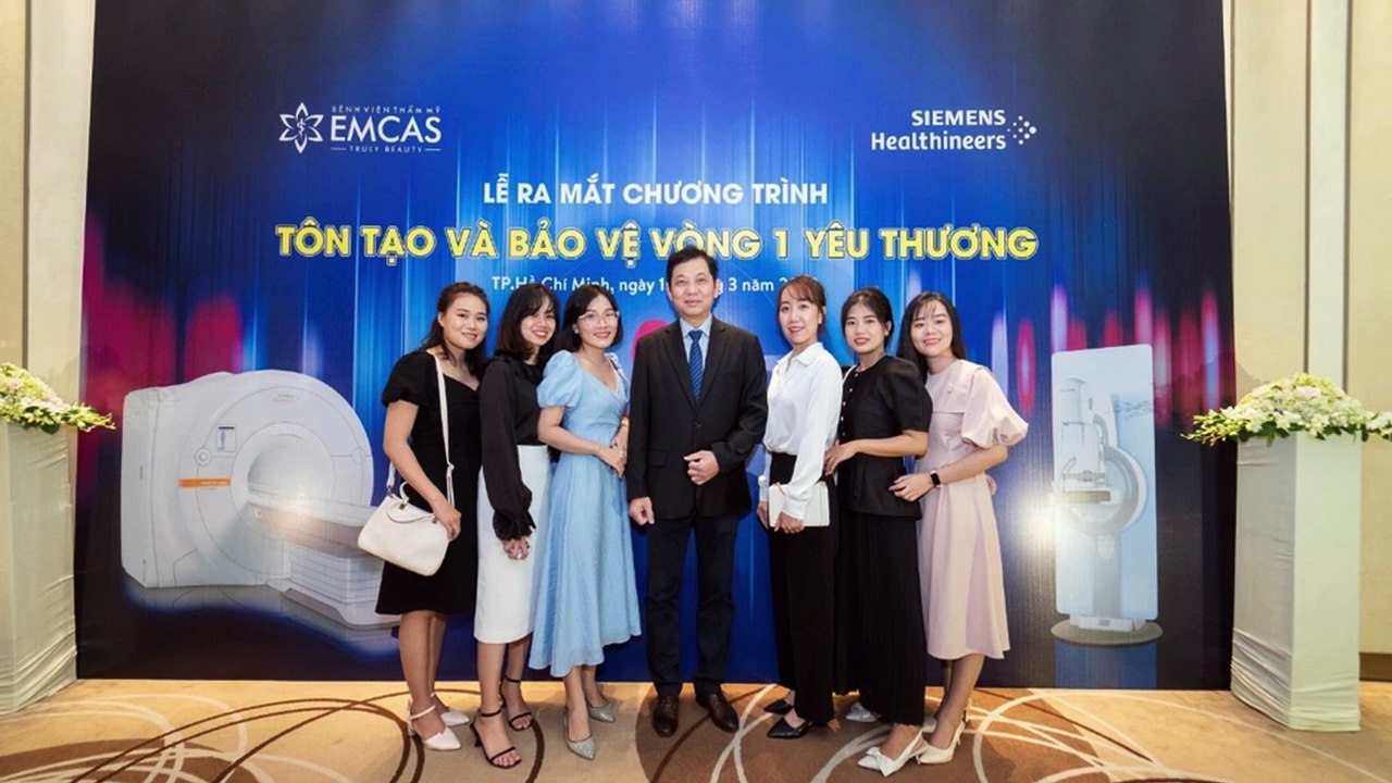 Bệnh viện Thẩm mỹ EMCAS tiếp tục cập nhật giải pháp về tái sinh thẩm mỹ