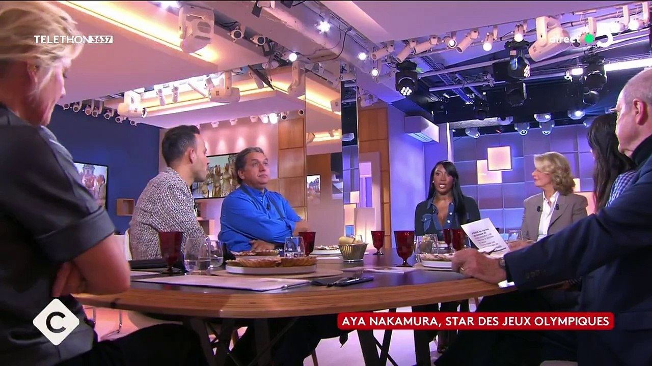 Aya Nakamura revient sur les attaques dont elle a victime avant la cérémonie des JO