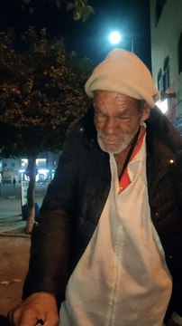 عمي عبد السلام كيرحب بكم فالموسم تيسة