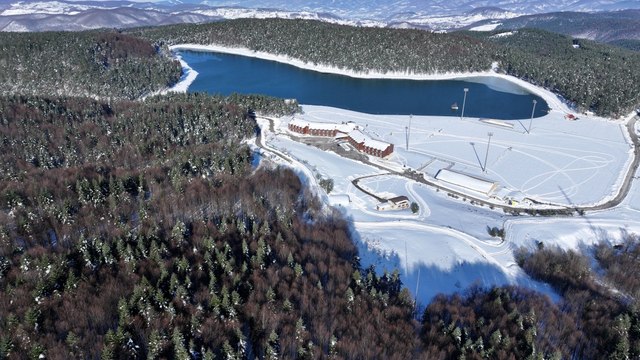 Beyaza bürünen Topuk Yaylası objektiflere işte böyle yansıdı