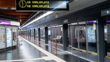 Probefahrt: Die neuen Bahnsteigtüren der U2
