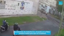 Los binomios de motochorros, al acecho en La Plata: revoleó el bolso para que no la lastimen