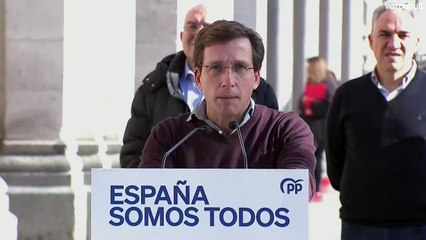 Almeida: "Sánchez y el PSOE conmemoran la corrupción"
