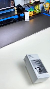 LATEST Launched - OPPO Reno13 Unboxed 😳