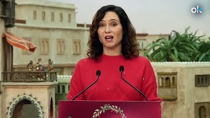 Ayuso inaugura el belén de Sol con un mensaje al Gobierno: "No dejemos que nos quiten la Navidad"