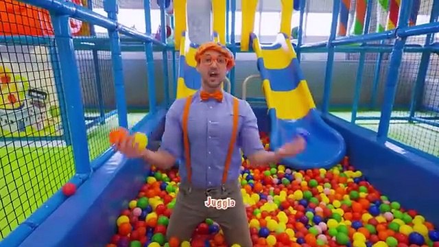 Blippi and Layla's Ball Pit Playtime at the Indoor Playground _ Blippi - Learn Colors and Science