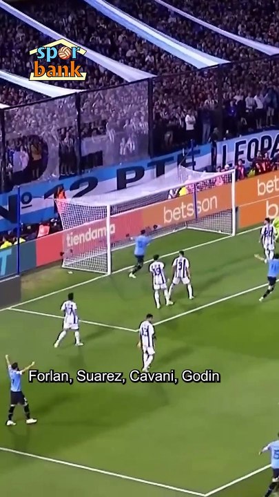 Güney Amerika'nın Belçika'sı: Forlan, Suarez ve Cavani'li Uruguay