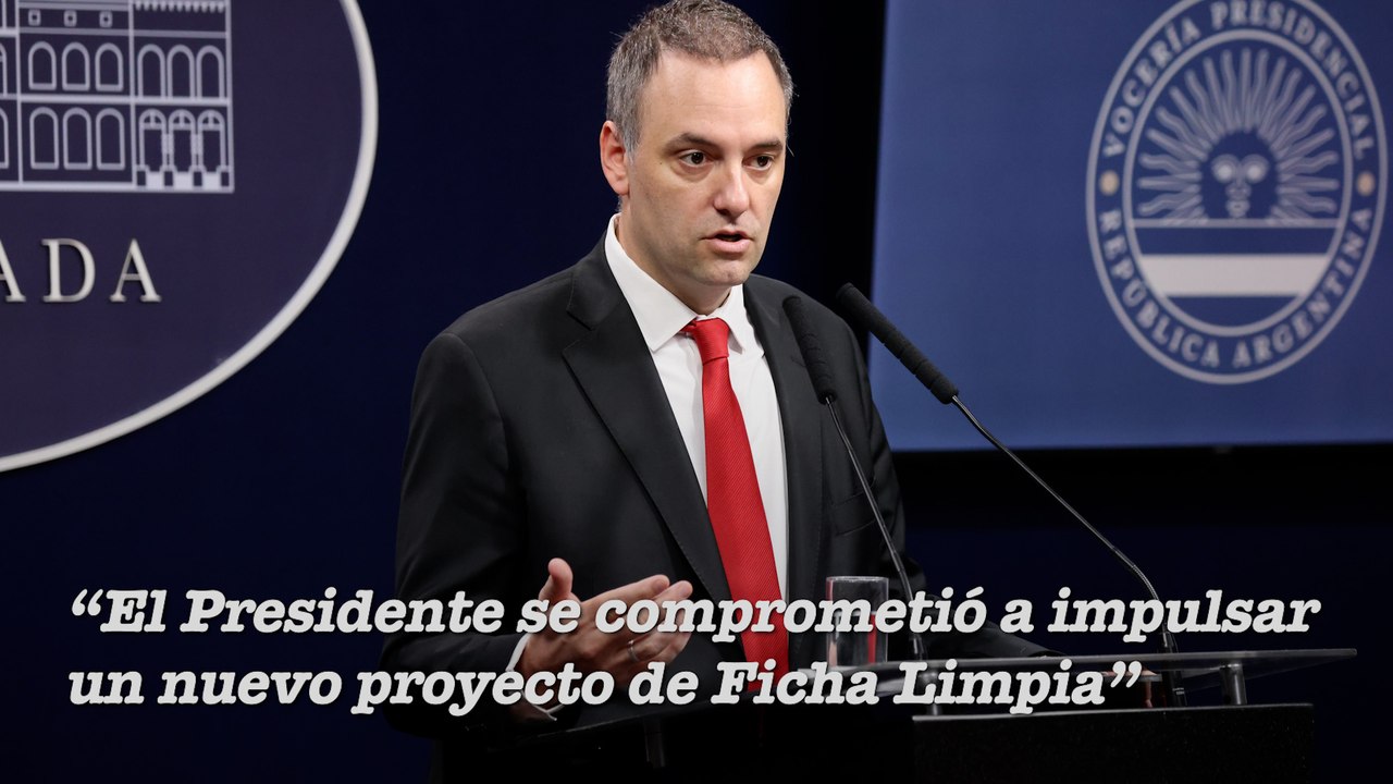 "No hay un pacto con Cristina": Adorni extenso sobre la posición del gobierno después del episodio del proyecto de Ficha Limpia en el Congreso