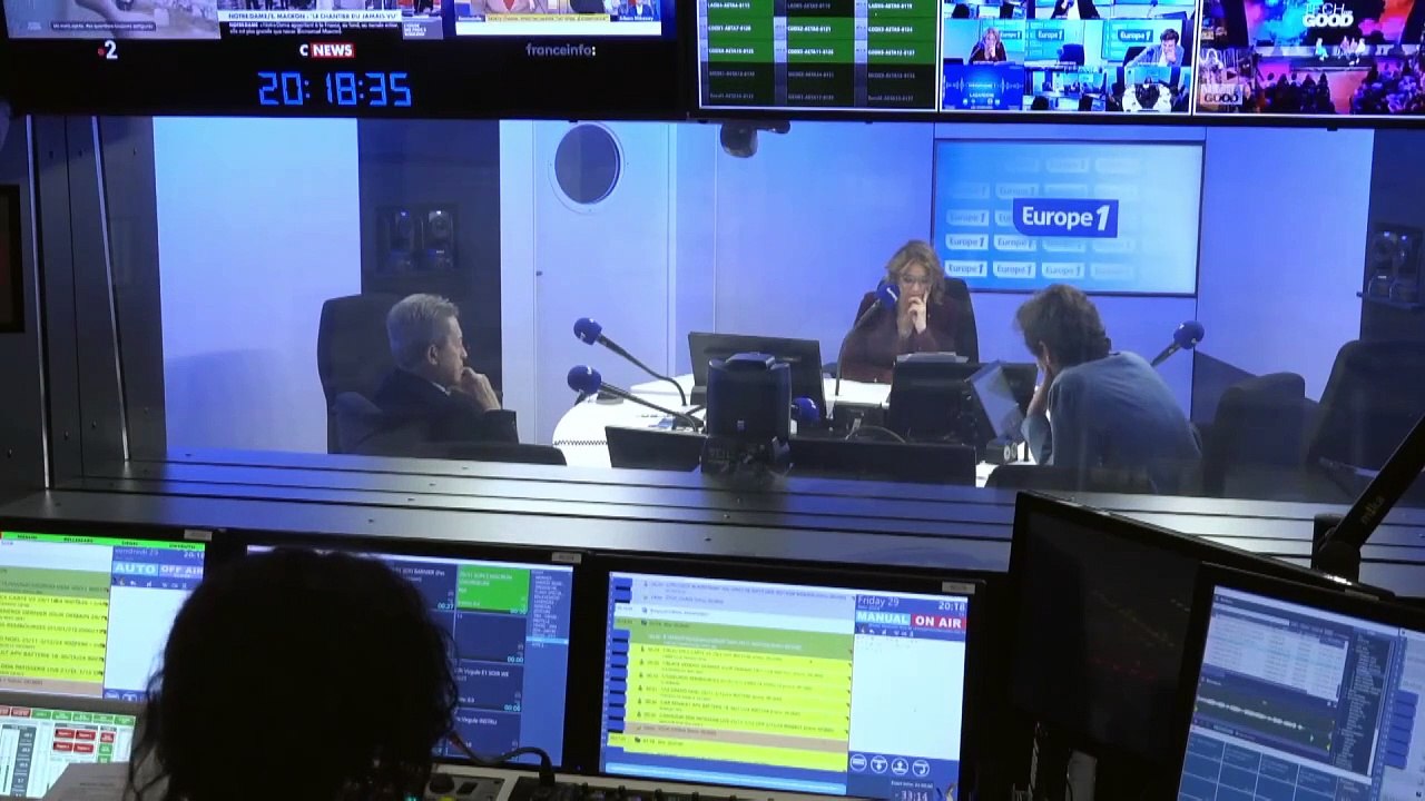 Images en mondovision de l’intérieur de Notre-Dame de Paris. Dernière visite pour Emmanuel Macron avant sa réouverture le 8 décembre