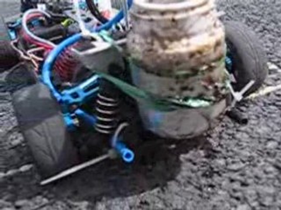 tt-01R dégat fumigene chimique