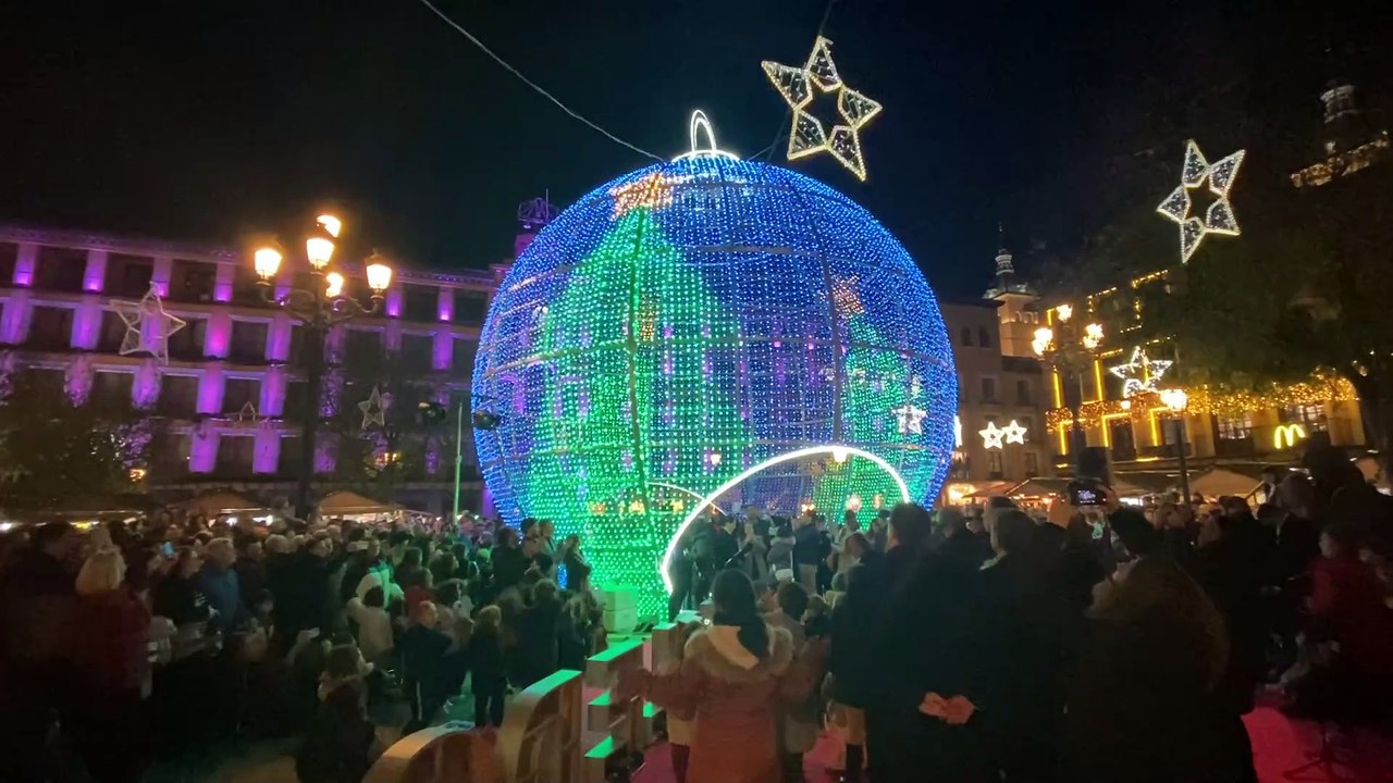 Toledo ya luce su Navidad