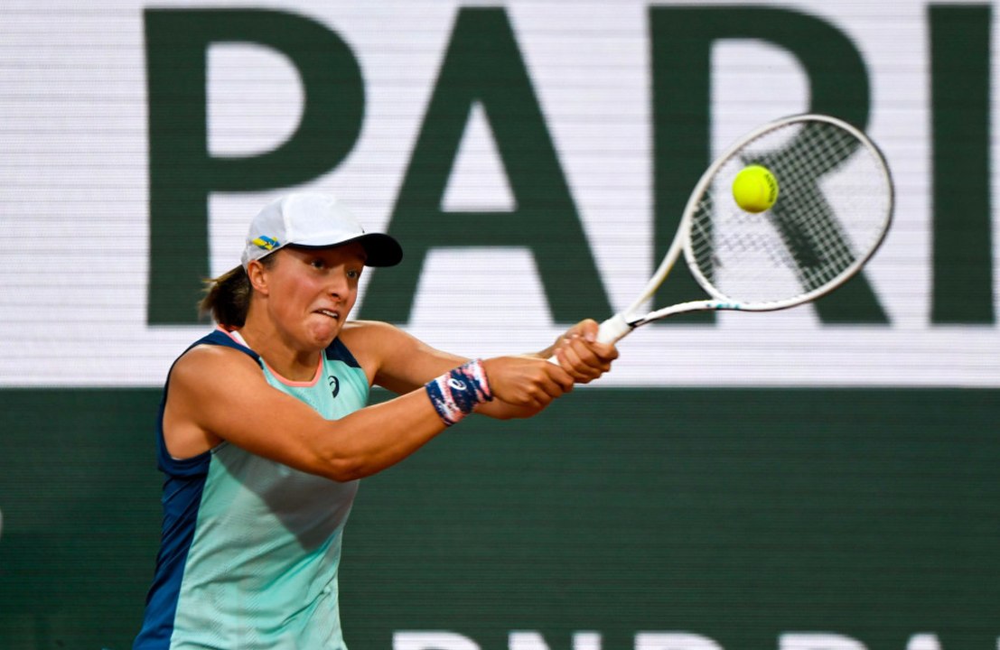 Iga Swiatek has accepted a one-month ban from tennis after testing positive for a banned substance