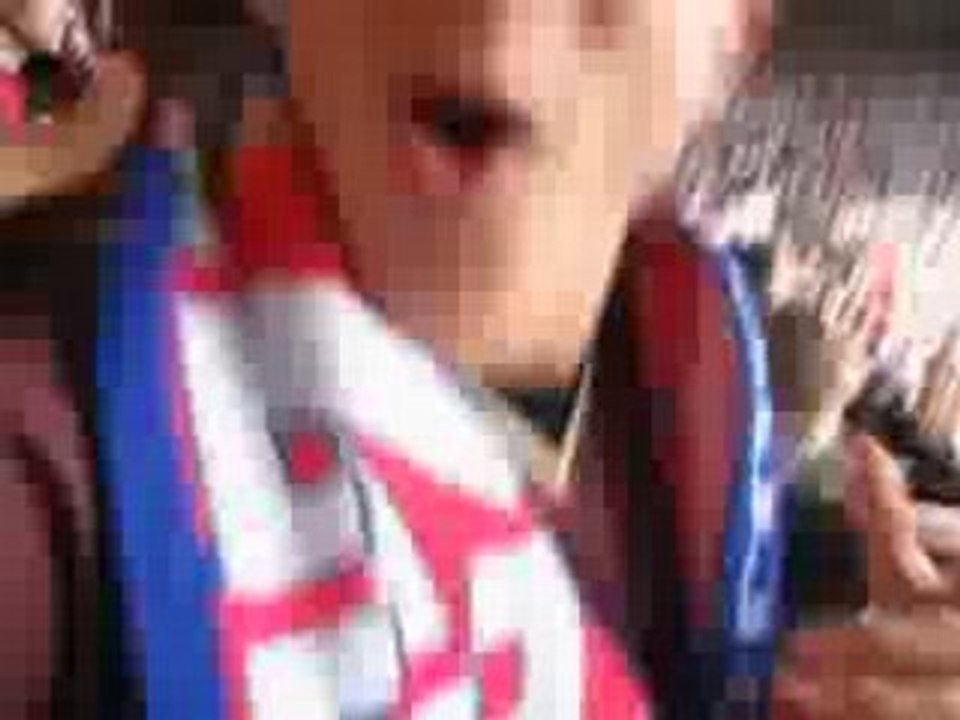 PSG-AUXERRE: CHANT (ECHANGE AUTHENTIKS/AUTEUIL)