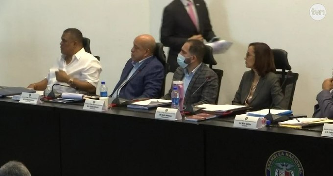 Comisión de Salud iniciará consultas en el interior del país sobre reformas a la CSS el próximo 11 de diciembre