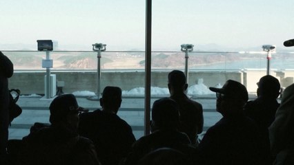 "북한 경치 보며 커피 한 잔"...김포 애기봉 스벅 외신도 주목 / YTN