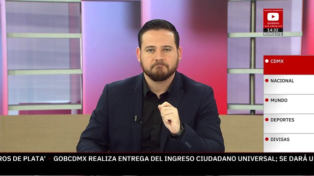 Entregan 'diploma' a Cuitláhuac García como el peor gobernador de la historia de Veracruz