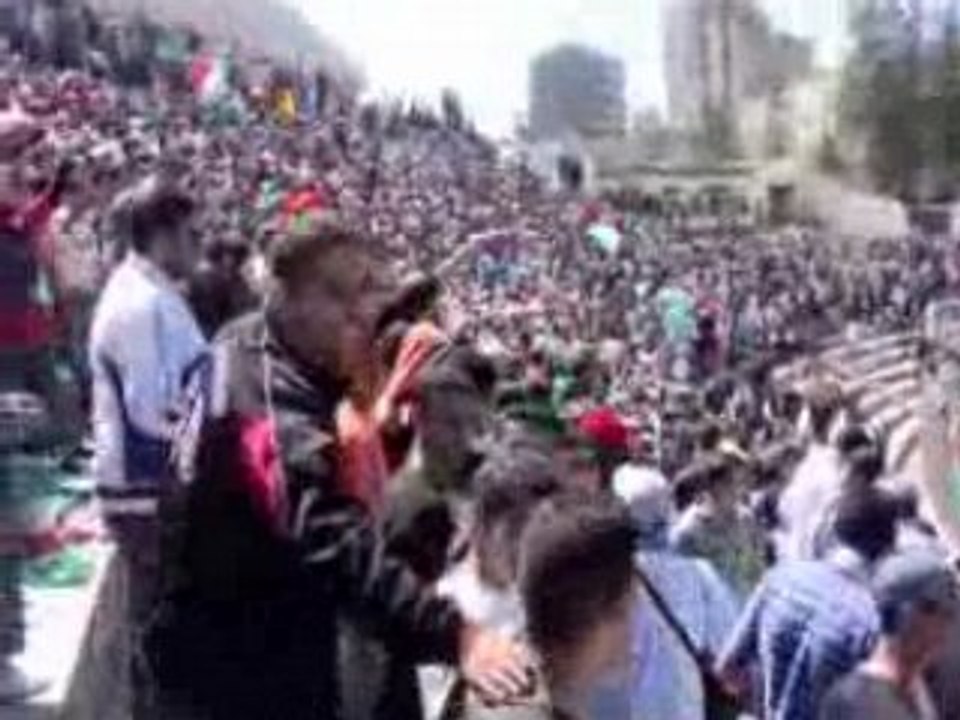 Ambiance au Stade de Tizi Ouzou JSMB