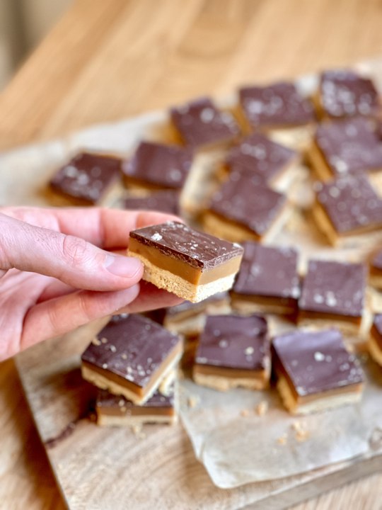 Millionaire's Shortbread | Recette Goûter ou Cadeau Fait-Maison de Noël