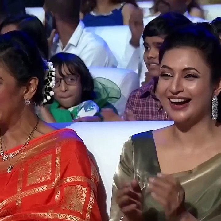 Bharti Singh & Shahrukh Khan Comedy 😂 #comedy #shahrukhkhan #bhartisingh