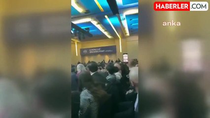 Erdoğan Konuşurken İsrail'le Ticareti Protesto Eden 9 Kişiye, "Cumhurbaşkanına Hakaret"Ten Gözaltı ve Soruşturma
