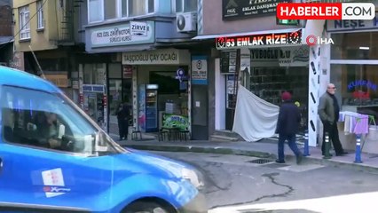 Rize'de kontrolden çıkan hafif ticari araç iş yerine böyle girdi