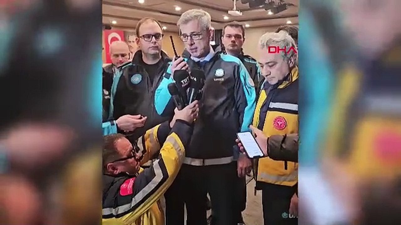İstanbul - Başakşehir Çam ve Sakura Şehir Hastanesi'nde Bakan Memişoğlu'nun katılımı ile deprem tatbikatı yapıldı / Ek görüntü