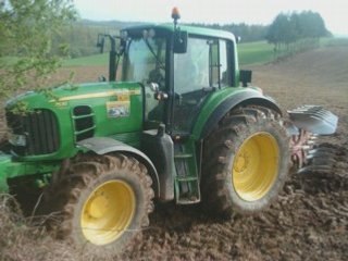 John deere 7530