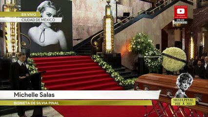 Stephanie y Michelle Salas dedican emotivo mensaje a Silvia Pinal en Bellas Artes