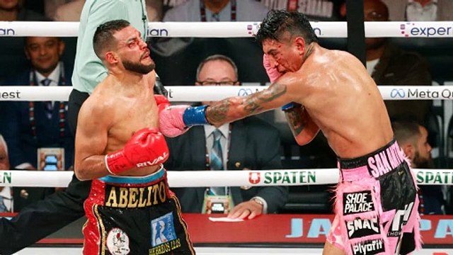Mario Barrios retiene su título welter del CMB tras empatar contra Abel Ramos