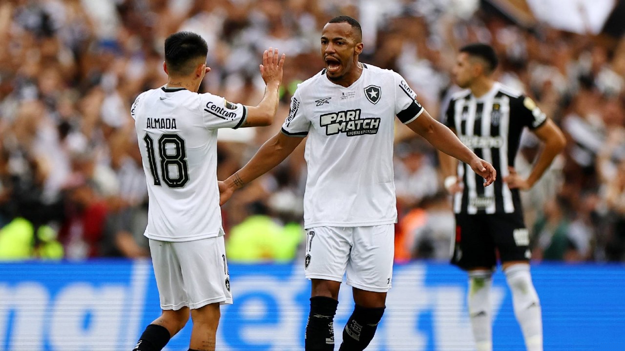 ¡Botafogo se adelanta en el marcador!