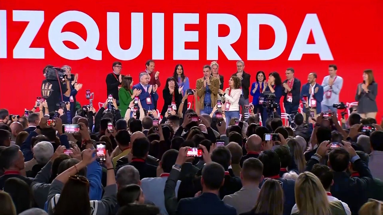 El PSOE celebra la segunda jornada de su Congreso Federal con críticas de la oposición