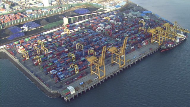 수출 14개월 연속 증가...11월 반도체 수출 '최대' / YTN