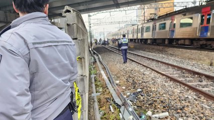 서울 지하철 1호선으로 승용차 돌진...한때 운행 지연 / YTN