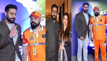Aishwarya Rai से तलाक की खबरों के बीच हंसते हुए Event में पहुंचे Abhishek Bachchan! । Filmibeat