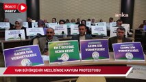 Van Büyükşehir Meclisinde kayyum protestosu: AK Partili meclis üyeleri salonu terk etti