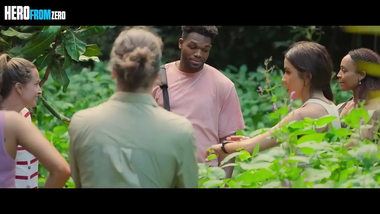 12 người tham gia trò chơi giành giải thưởng 100.000 USD (trong đó có 1 kẻ nội gián)